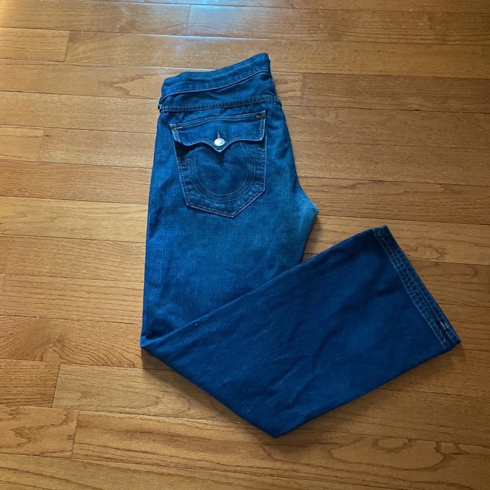 True Religion Bootcut Sz 38
